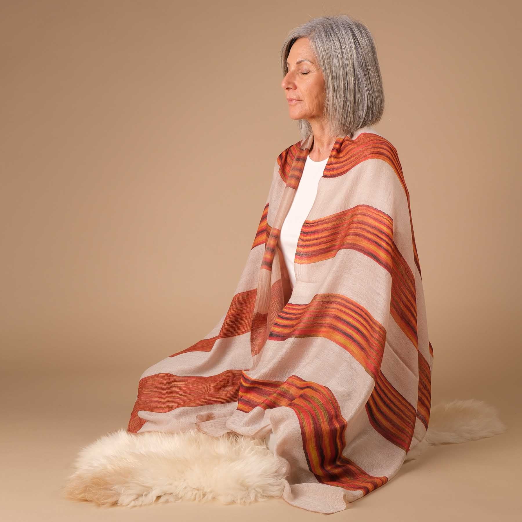Sciarpa da meditazione in lana pregiata rosso etno
