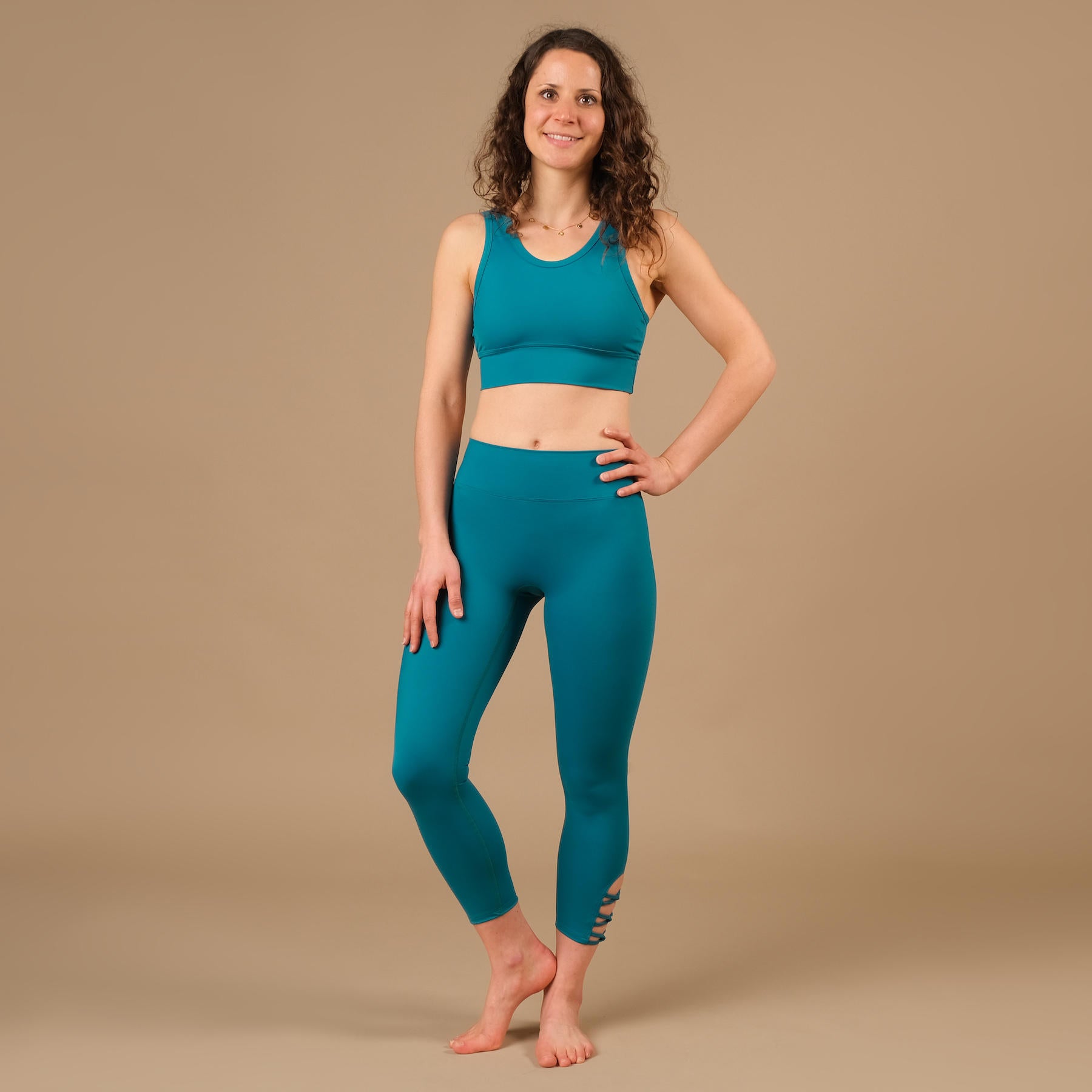 Leggings Yoga 7/8 Eco Mare realizzati in Svizzera con tessuto Econyl riciclato acqua