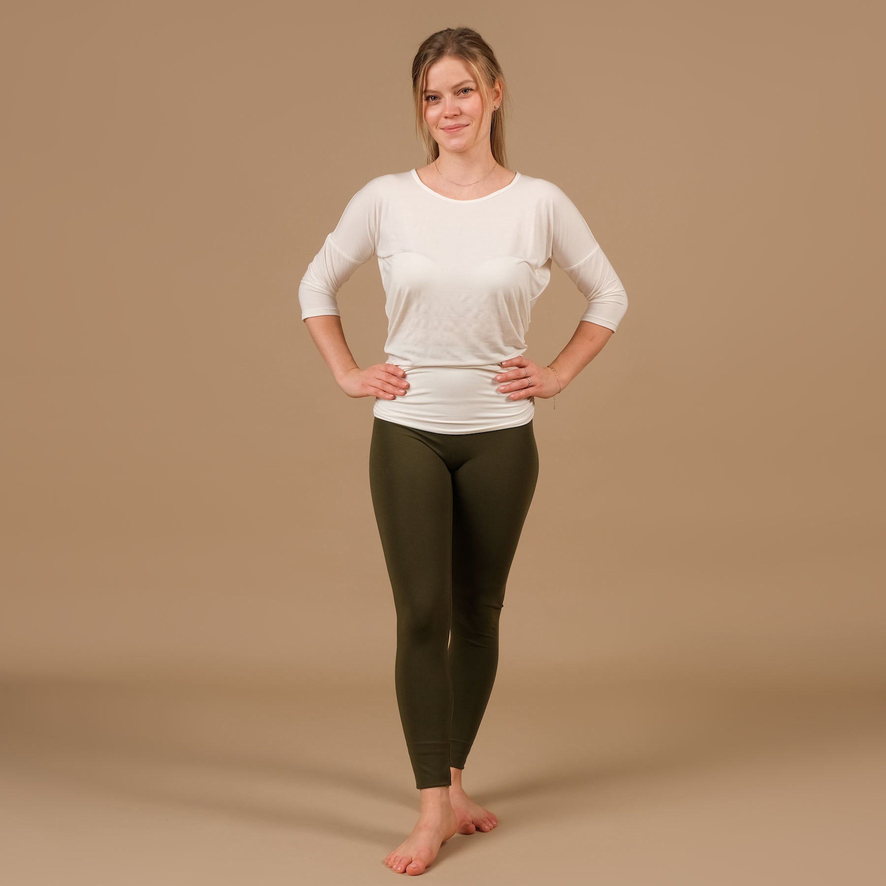 Camicia da yoga Comoda manica 3/4, made in Switzerland, tessuto morbidissimo, bianco